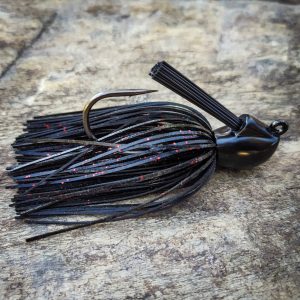 B4 Destructor Cover Jig 1/2oz Color :  Black Red