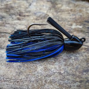 B8 Destructor Cover Jig 1/2oz Color :  Black Blue